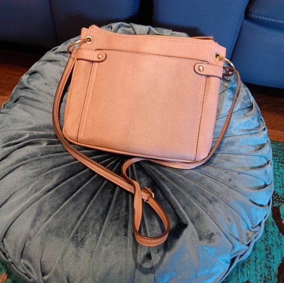 Kelly & Katie Mauve Crossbody Handbag Textured Double Zip Purse Bag - Picture 1 of 5